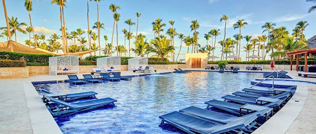 hideaway-royalton-punta-cana - JJ Travel Associates - Best Travel Agents in NJ Beautiful pool at Hideaway Royalton in Punta Cana