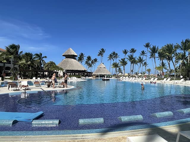 \"Secrets Beautiful pool at Secrets Resort